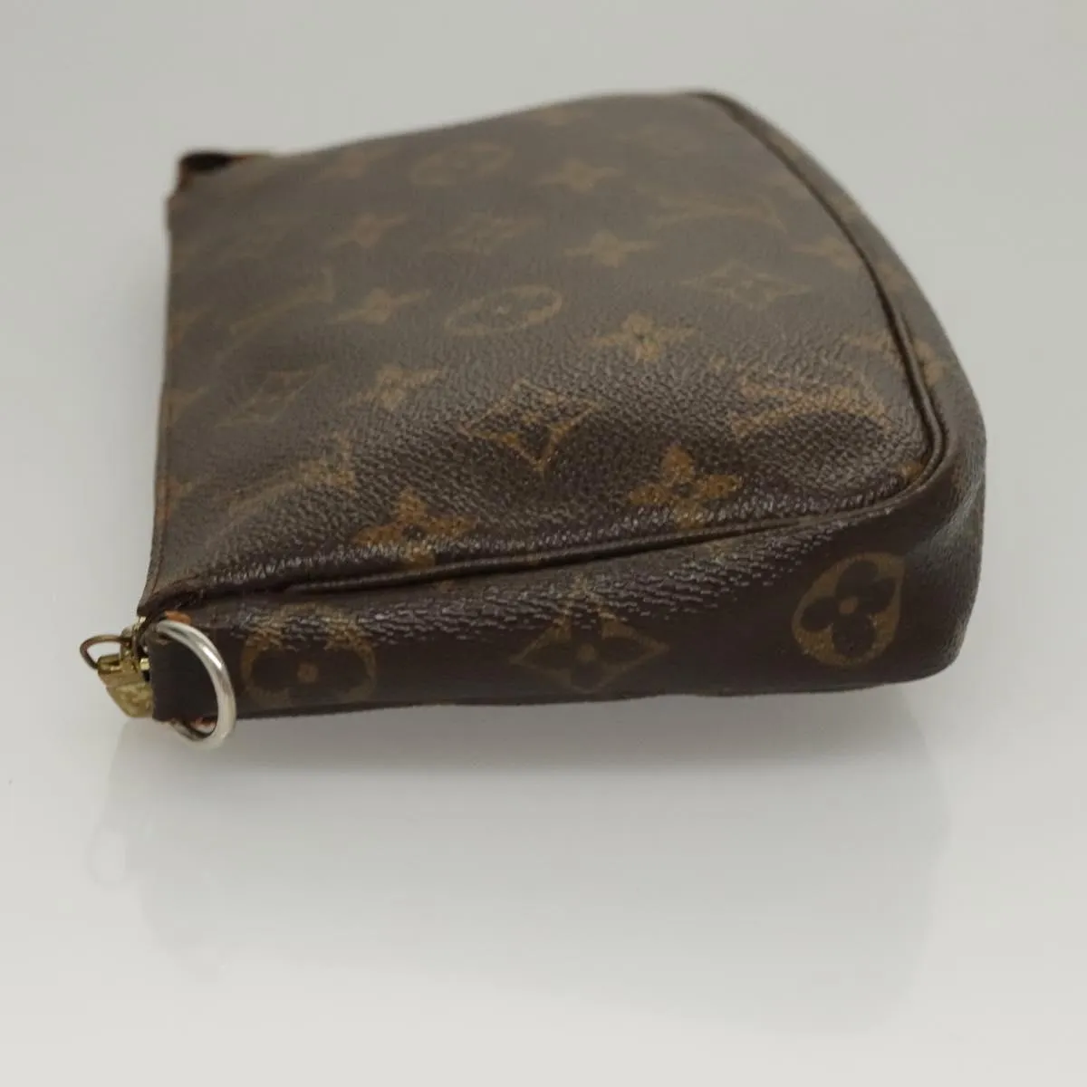 Louis Vuitton Pochette Accessoire Canvas Clutch Bag (Pre-Owned)