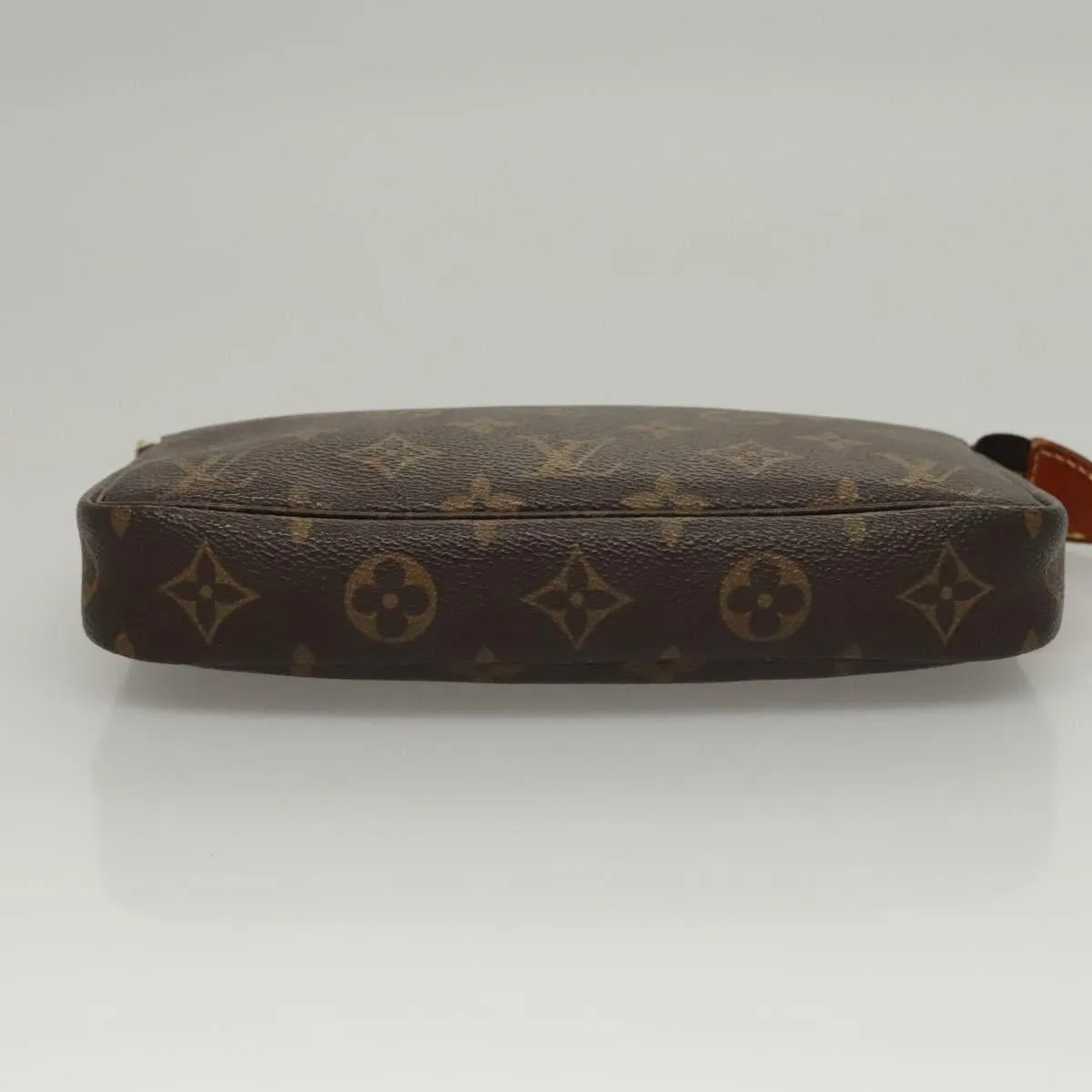 Louis Vuitton Pochette Accessoire Canvas Clutch Bag (Pre-Owned)