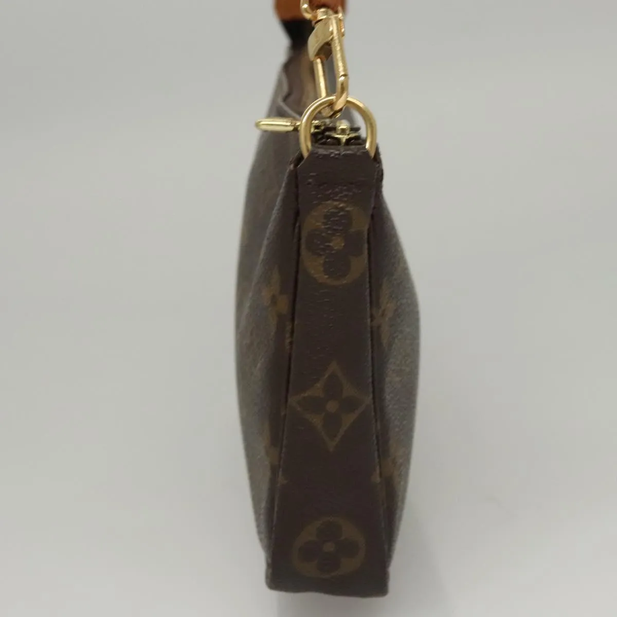 Louis Vuitton Pochette Accessoire Canvas Clutch Bag (Pre-Owned)