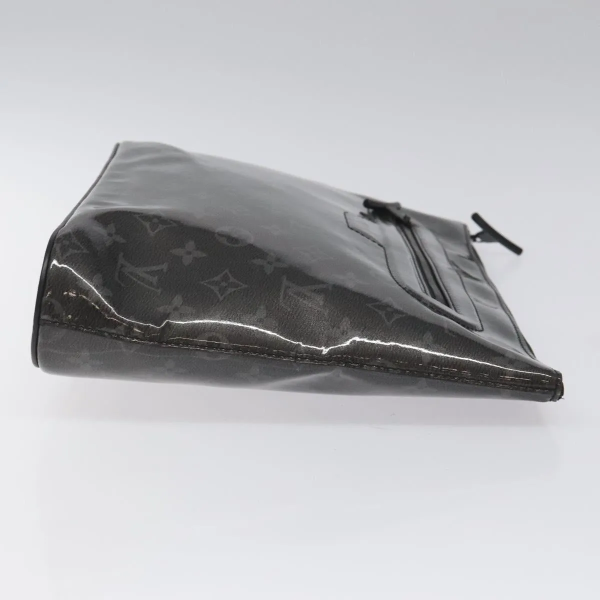Louis Vuitton Pochette Cosmos Leather Clutch Bag (Pre-Owned)