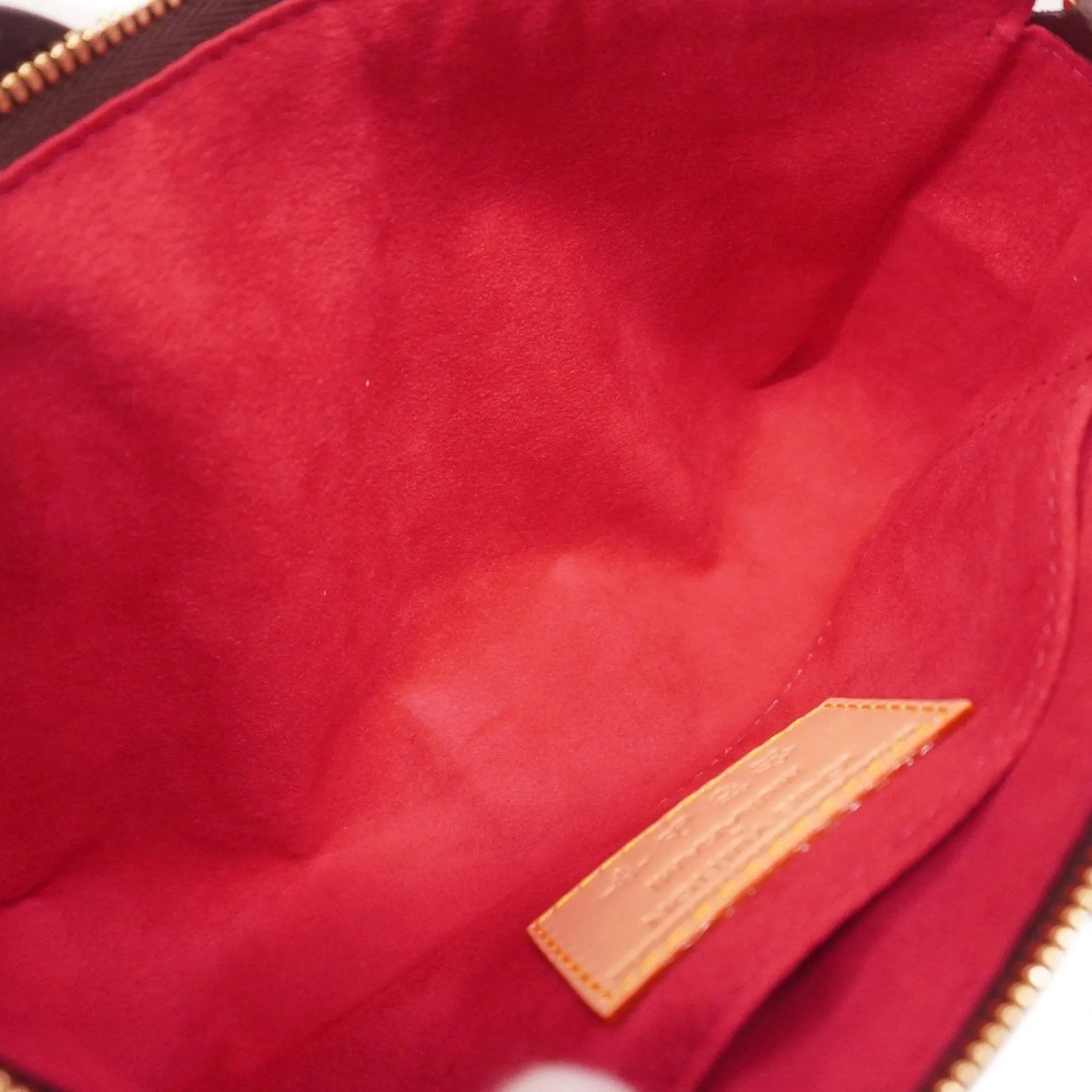 Louis Vuitton Pouch (Pre-Owned)