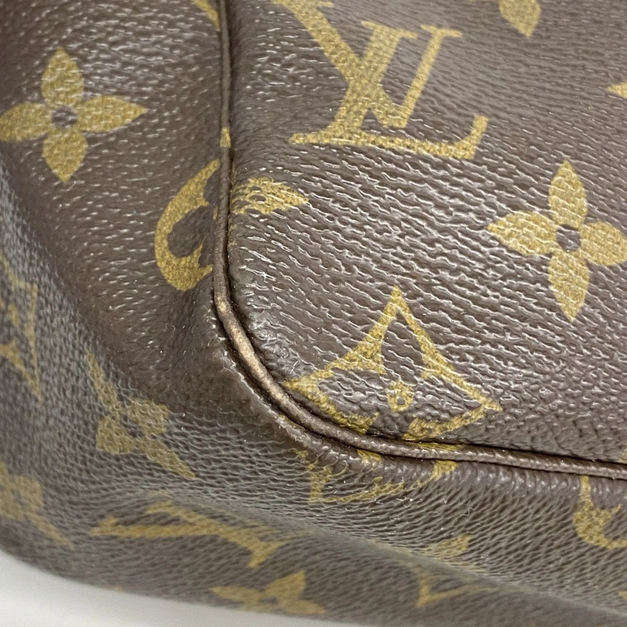Louis Vuitton Pouch (Pre-Owned)