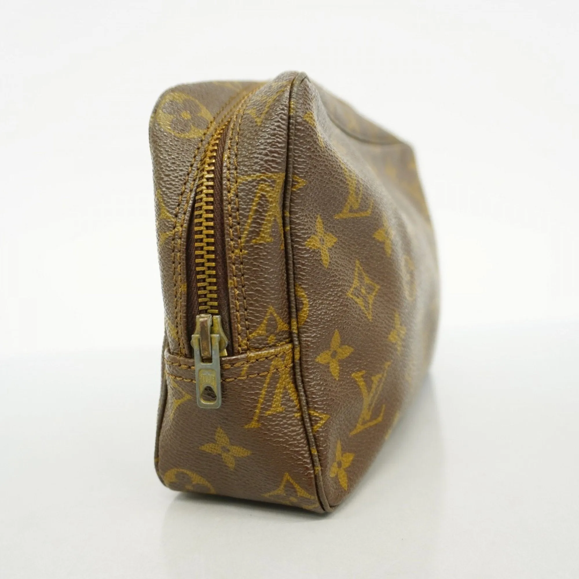 Louis Vuitton Pouch (Pre-Owned)