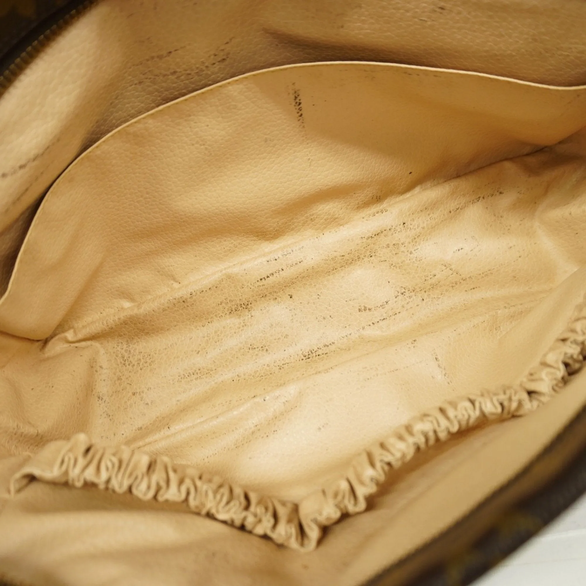 Louis Vuitton Pouch (Pre-Owned)