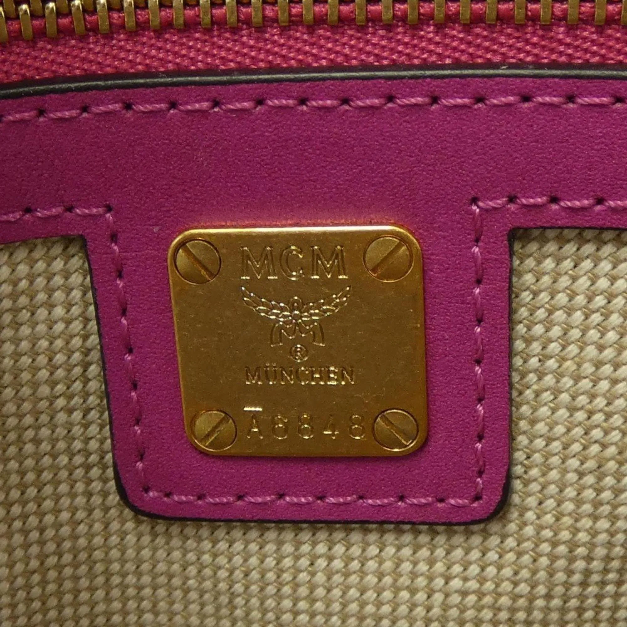 Mcm Handbag (Pre-Owned)