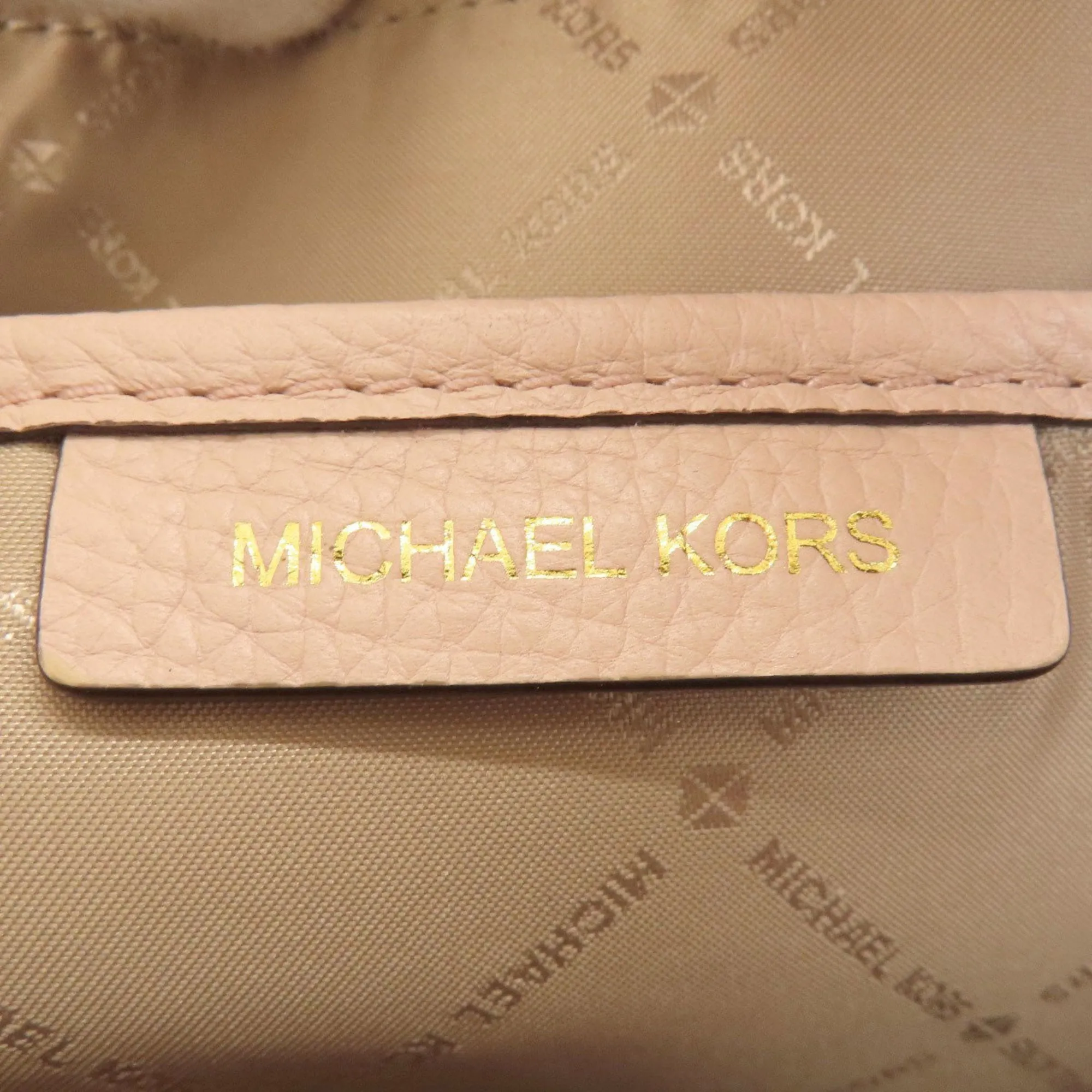 Michael Kors Leather Backpack Bag (Pre-Owned)
