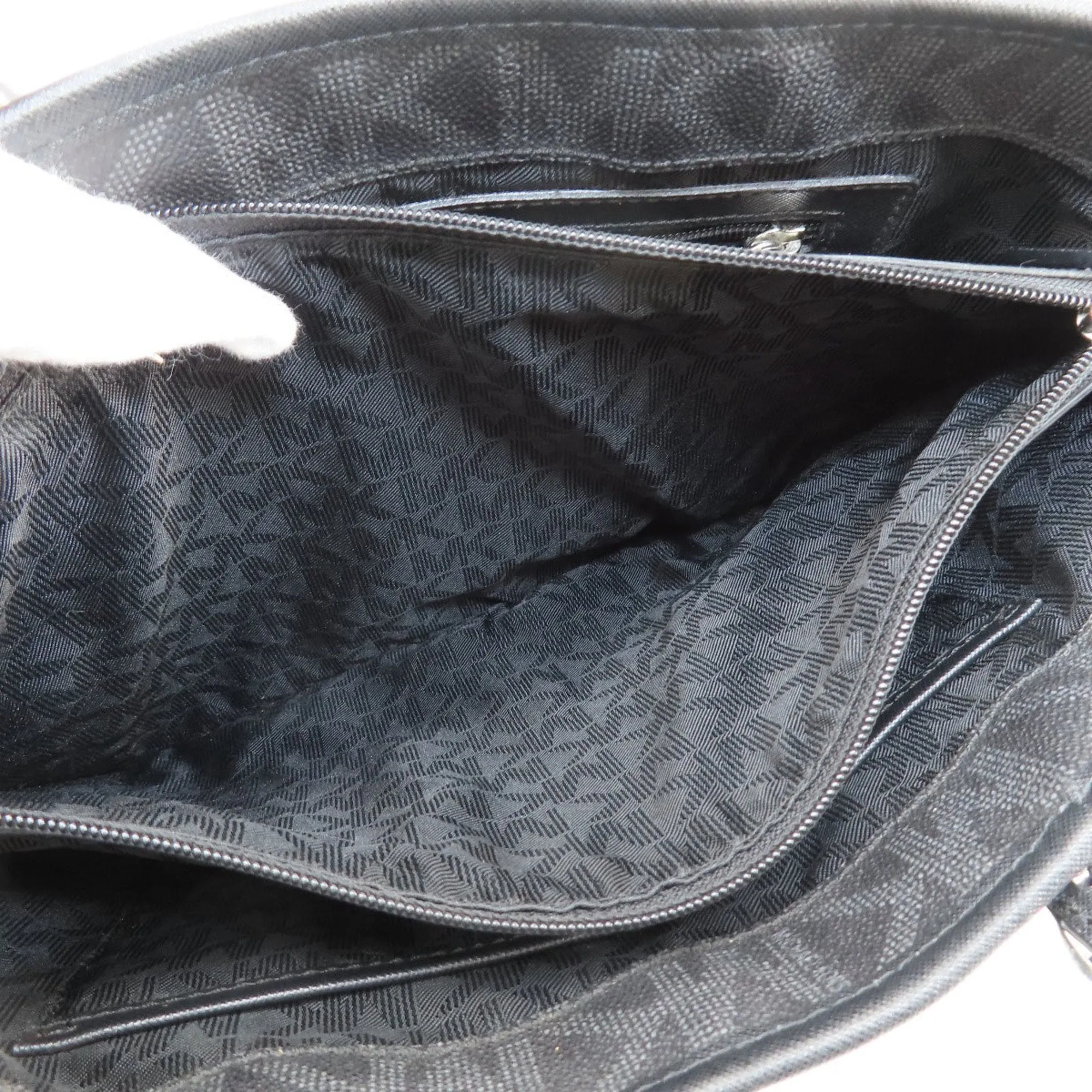 Michael Kors  Leather Coated Canvas Handbag (Pre-Owned)