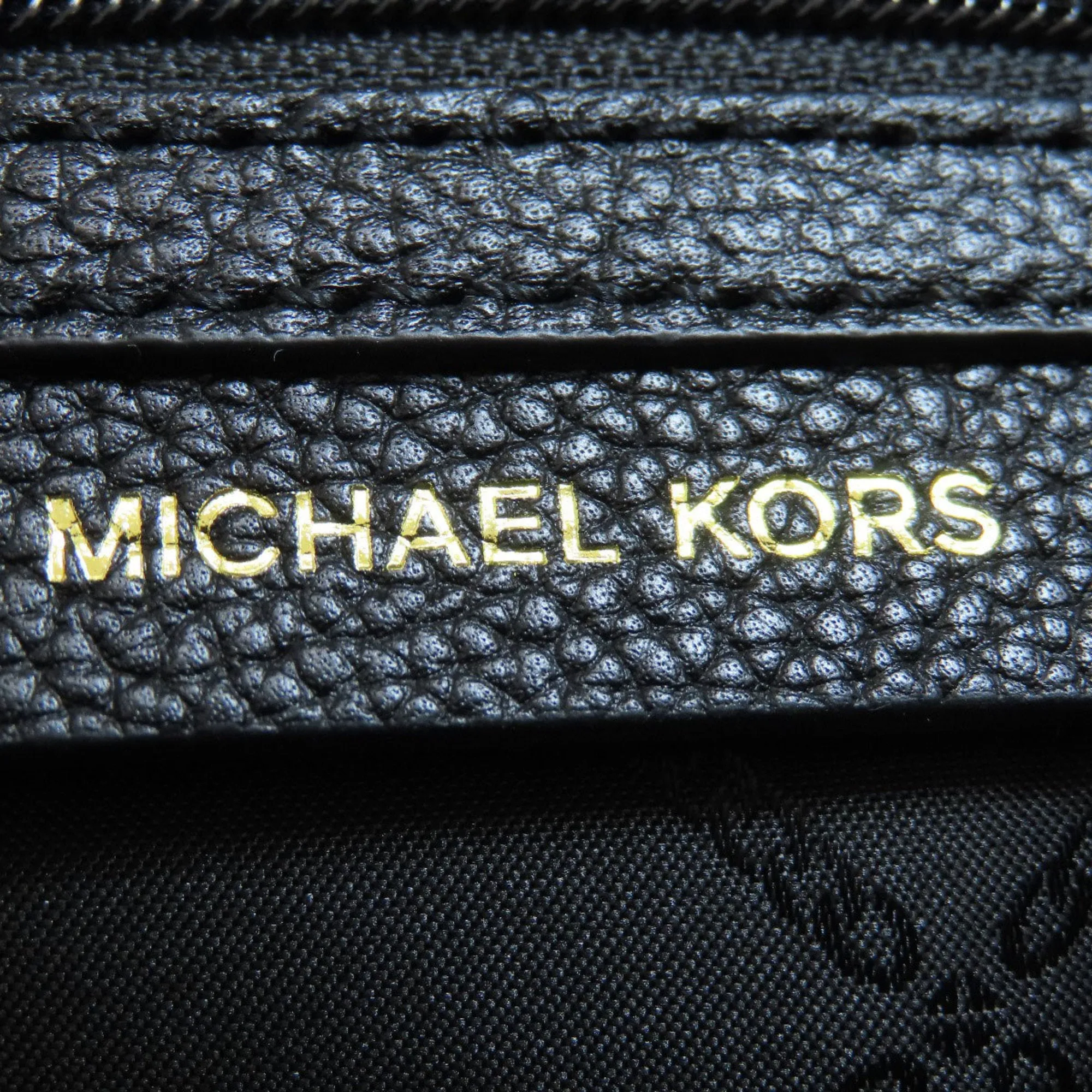 Michael Kors  Leather Handbag (Pre-Owned)