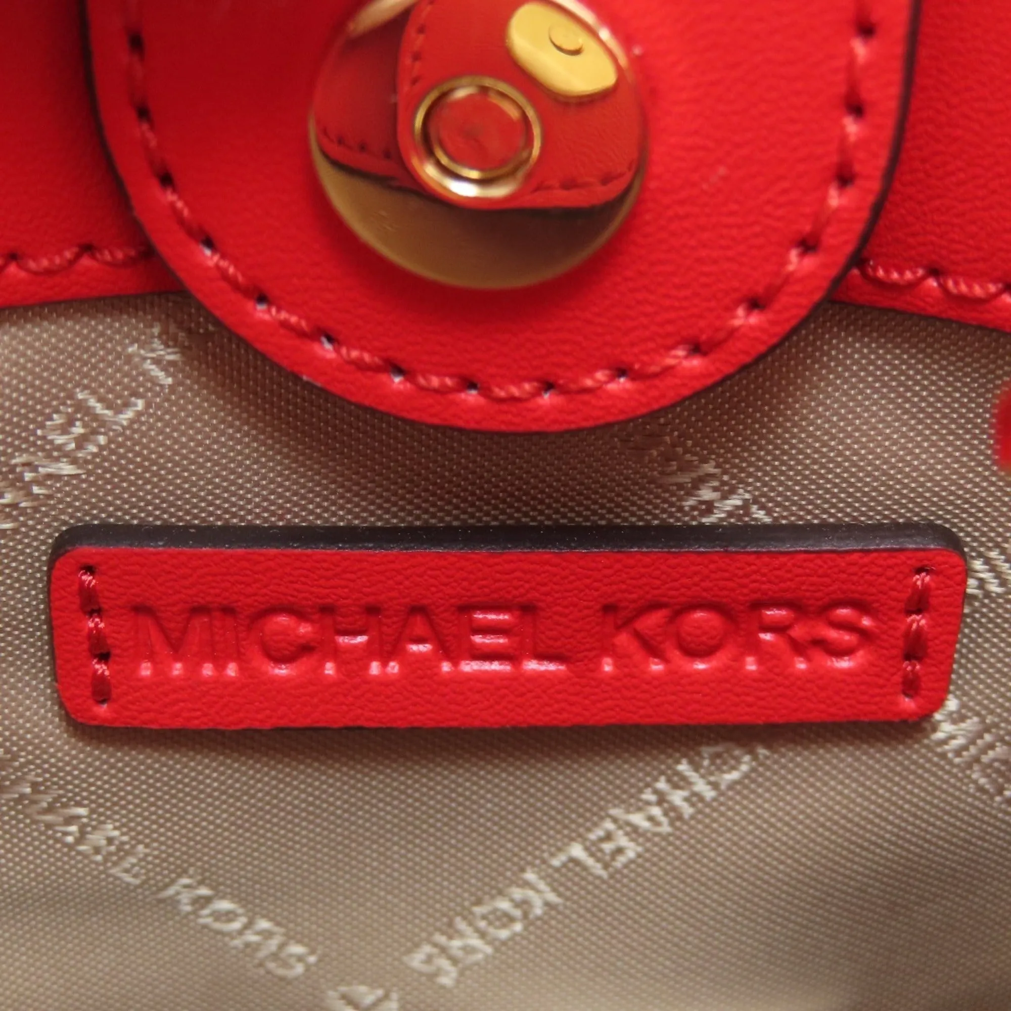 Michael Kors  Pvc Handbag (Pre-Owned)