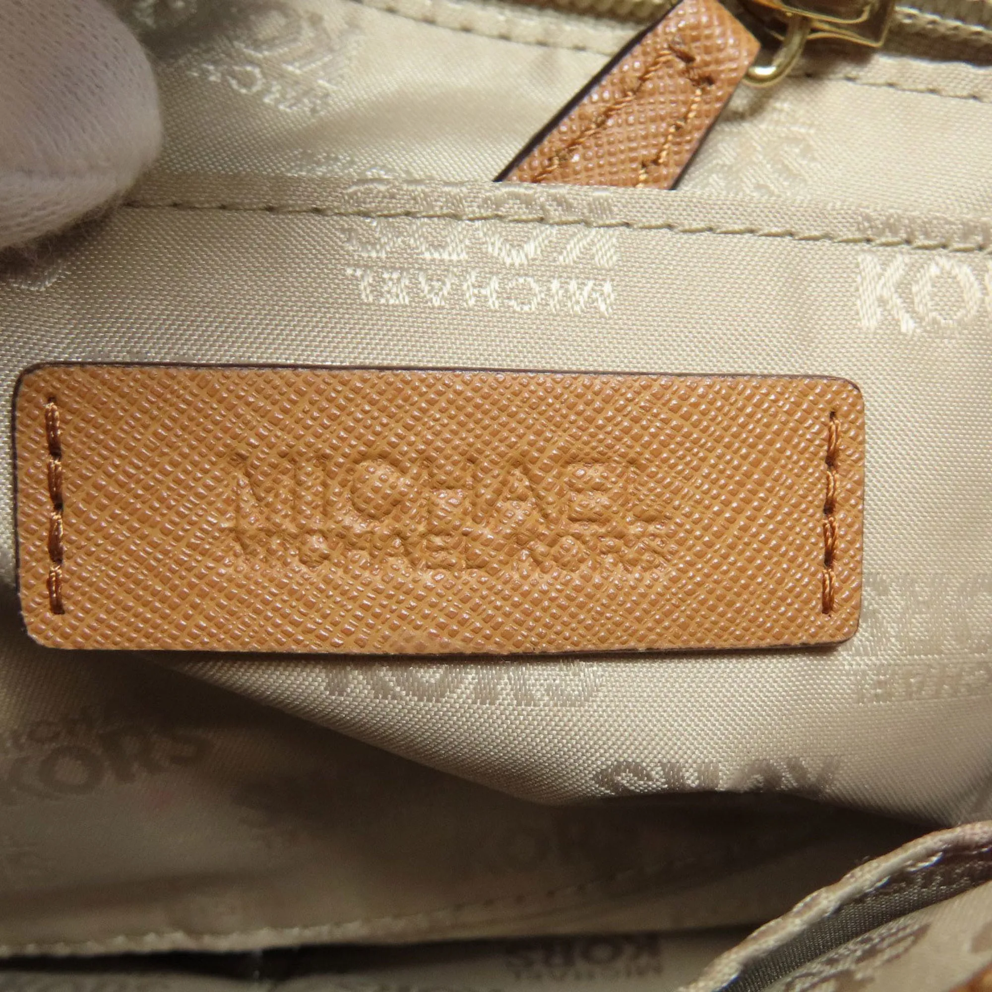 Michael Michael Kors  Leather Handbag (Pre-Owned)