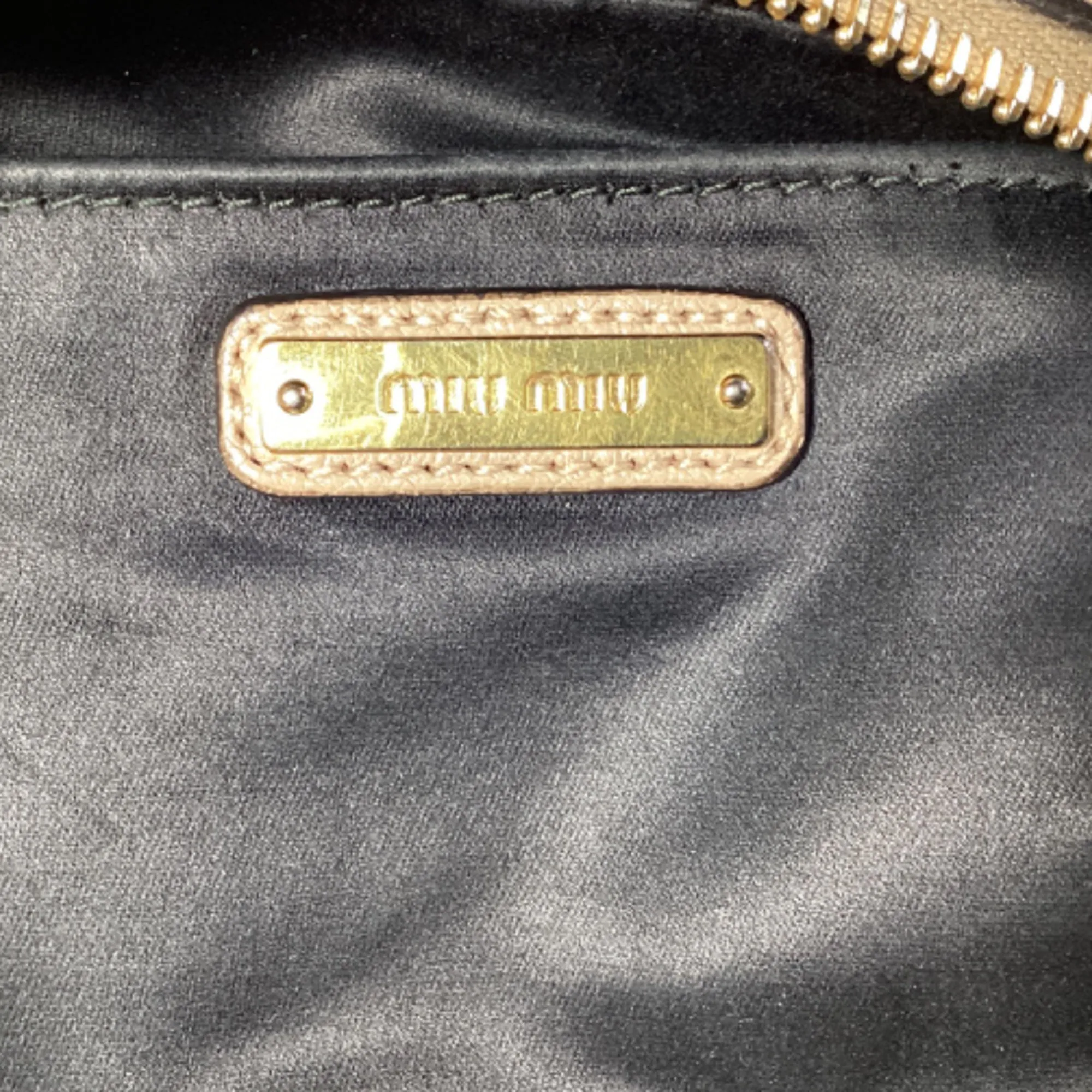 Miu Miu Madras Shoulder Bag in Beige Leather
