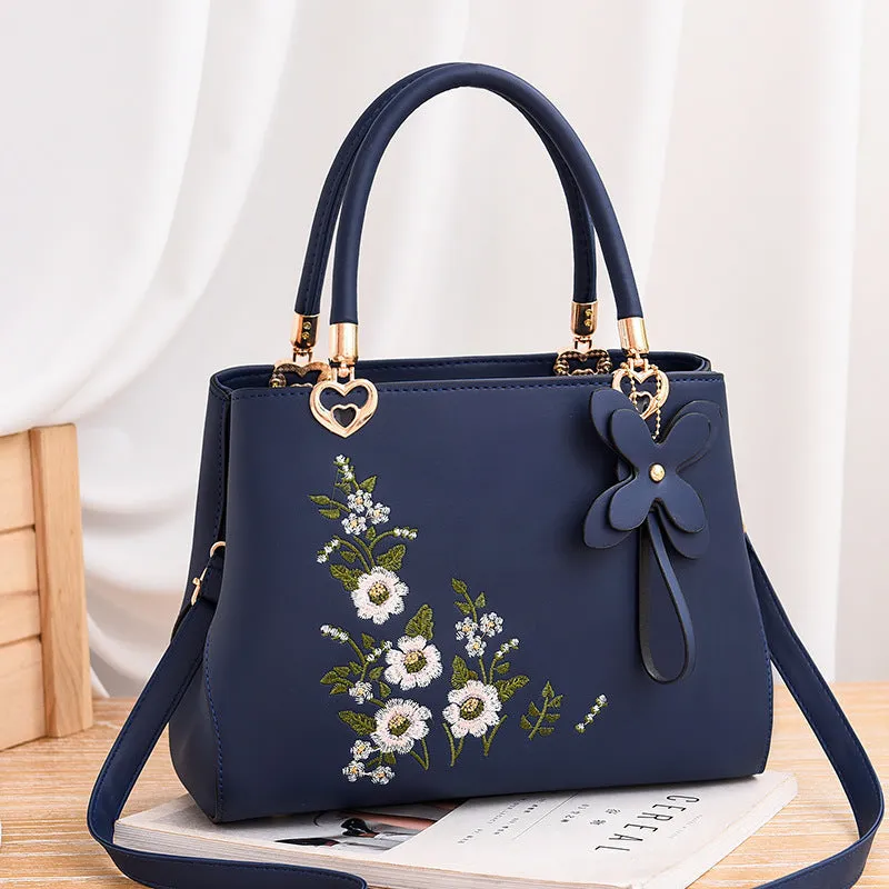 New Fashion Embroidered Large Capacity Diagonal Shoulder Bag