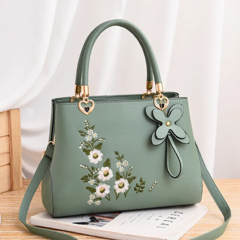 New Fashion Embroidered Large Capacity Diagonal Shoulder Bag
