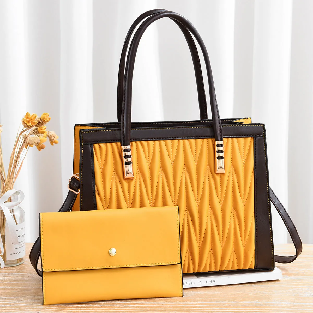 New Simple Fashion Large Capacity Portable Shoulder Bag