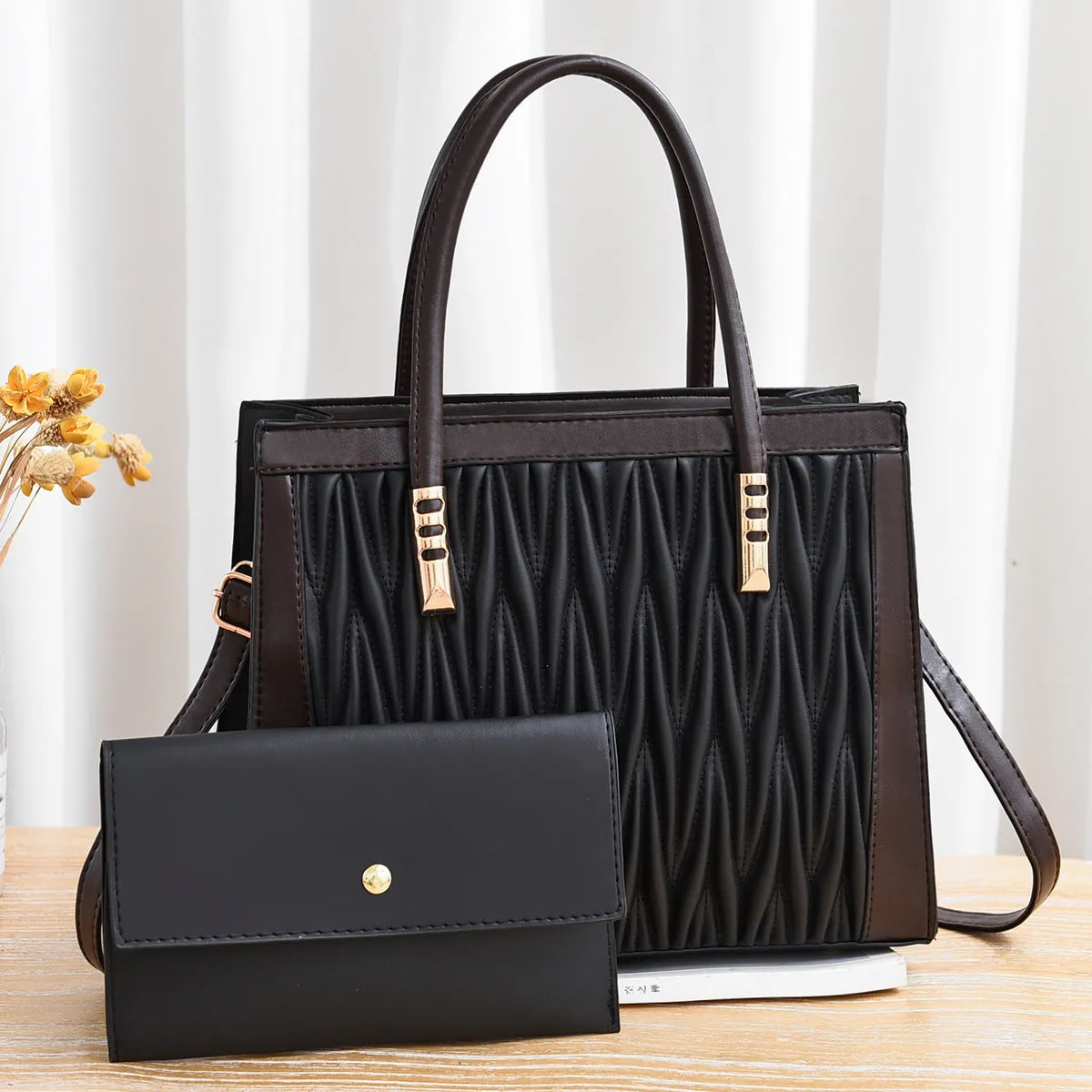 New Simple Fashion Large Capacity Portable Shoulder Bag