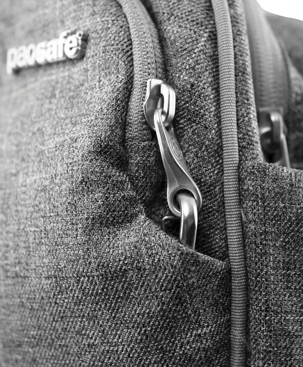 Pacsafe Metrosafe 200 Gii Shoulder Bag