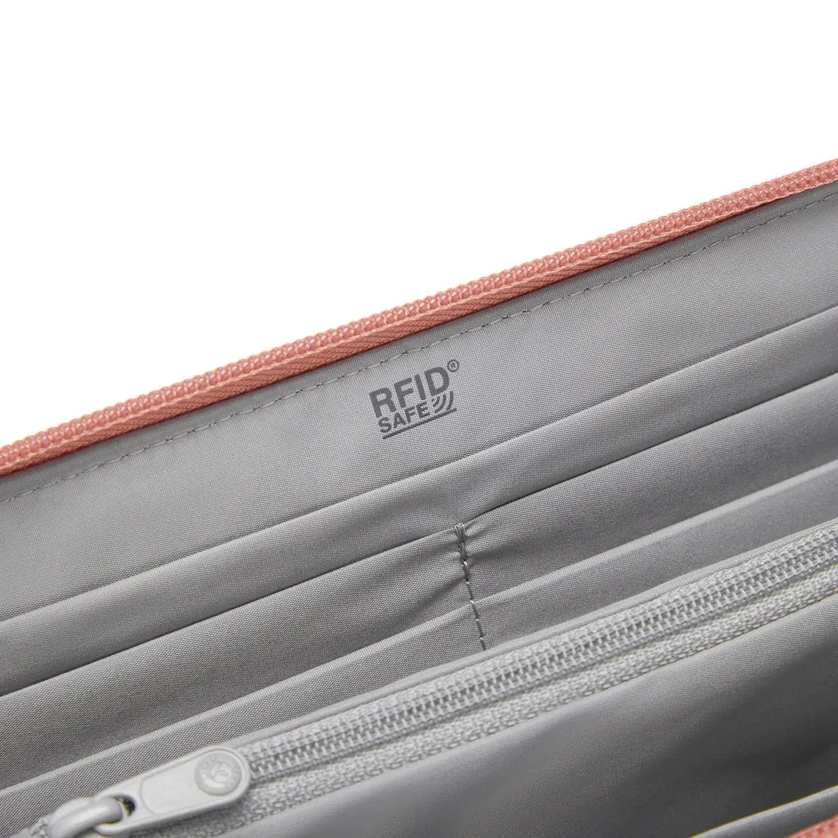 Pacsafe RFIDsafe RFID Blocking Continental Wallet