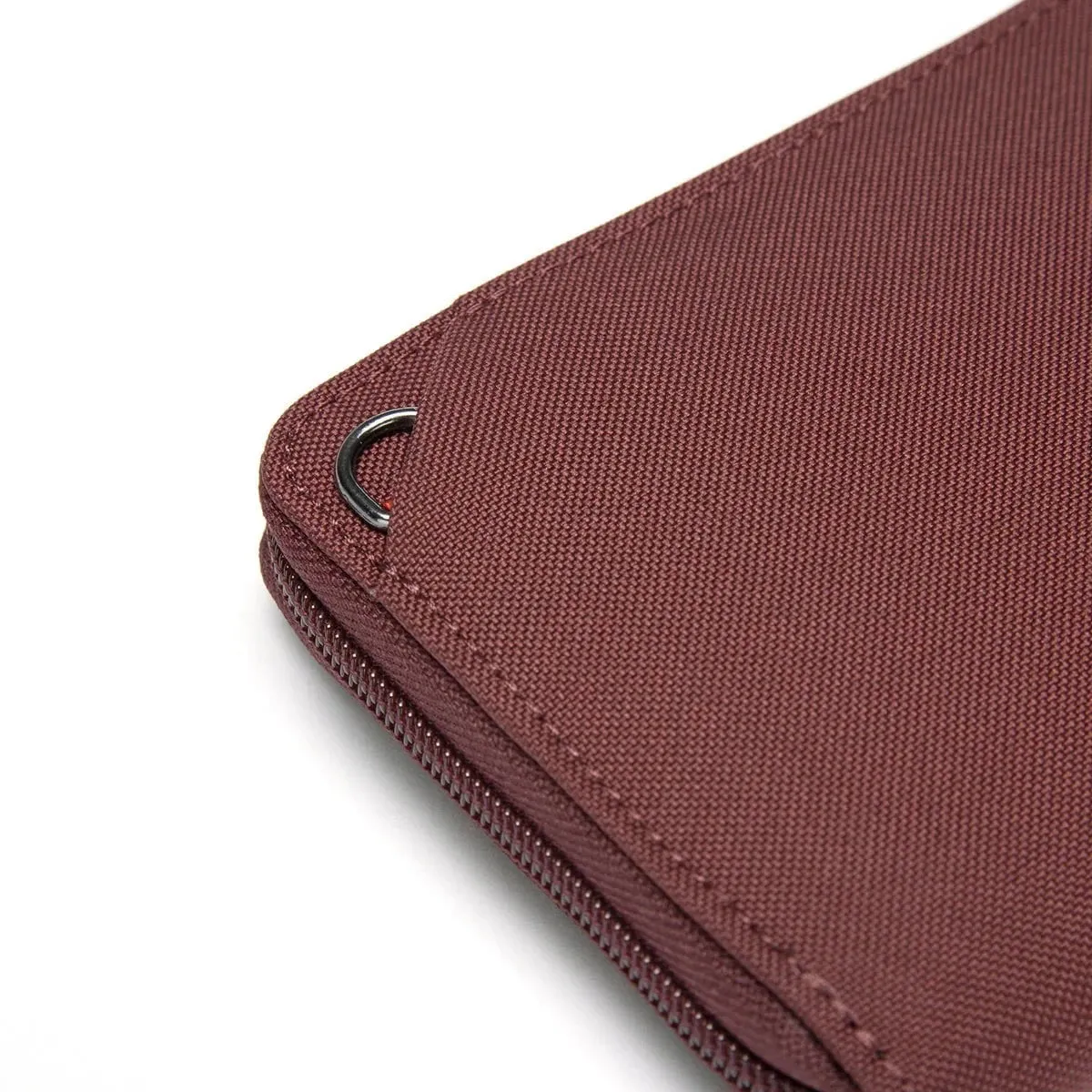Pacsafe RFIDsafe RFID Blocking Continental Wallet
