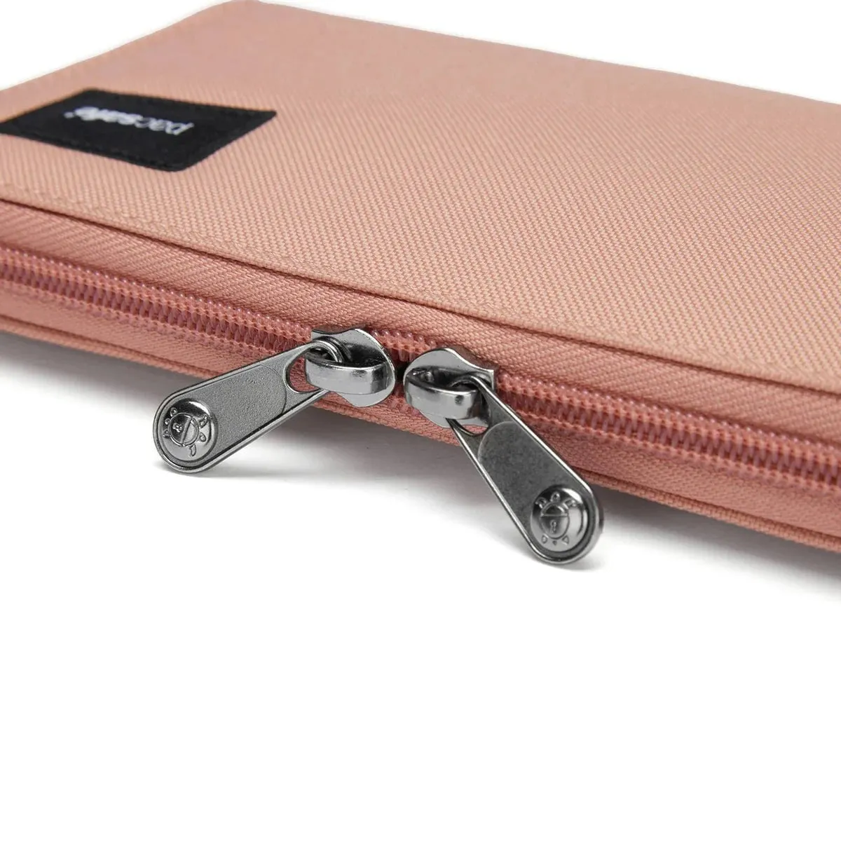 Pacsafe RFIDsafe RFID Blocking Continental Wallet