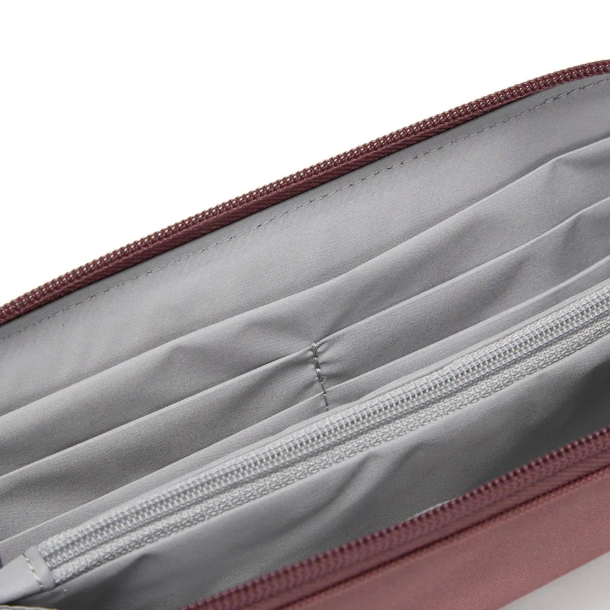 Pacsafe RFIDsafe RFID Blocking Continental Wallet