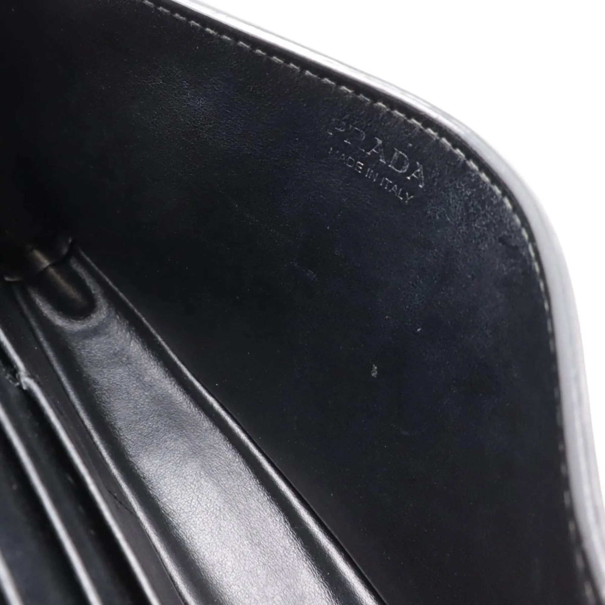 Prada  Leather Clutch Bag Pochette Shoulder Bag (Pre-Owned)