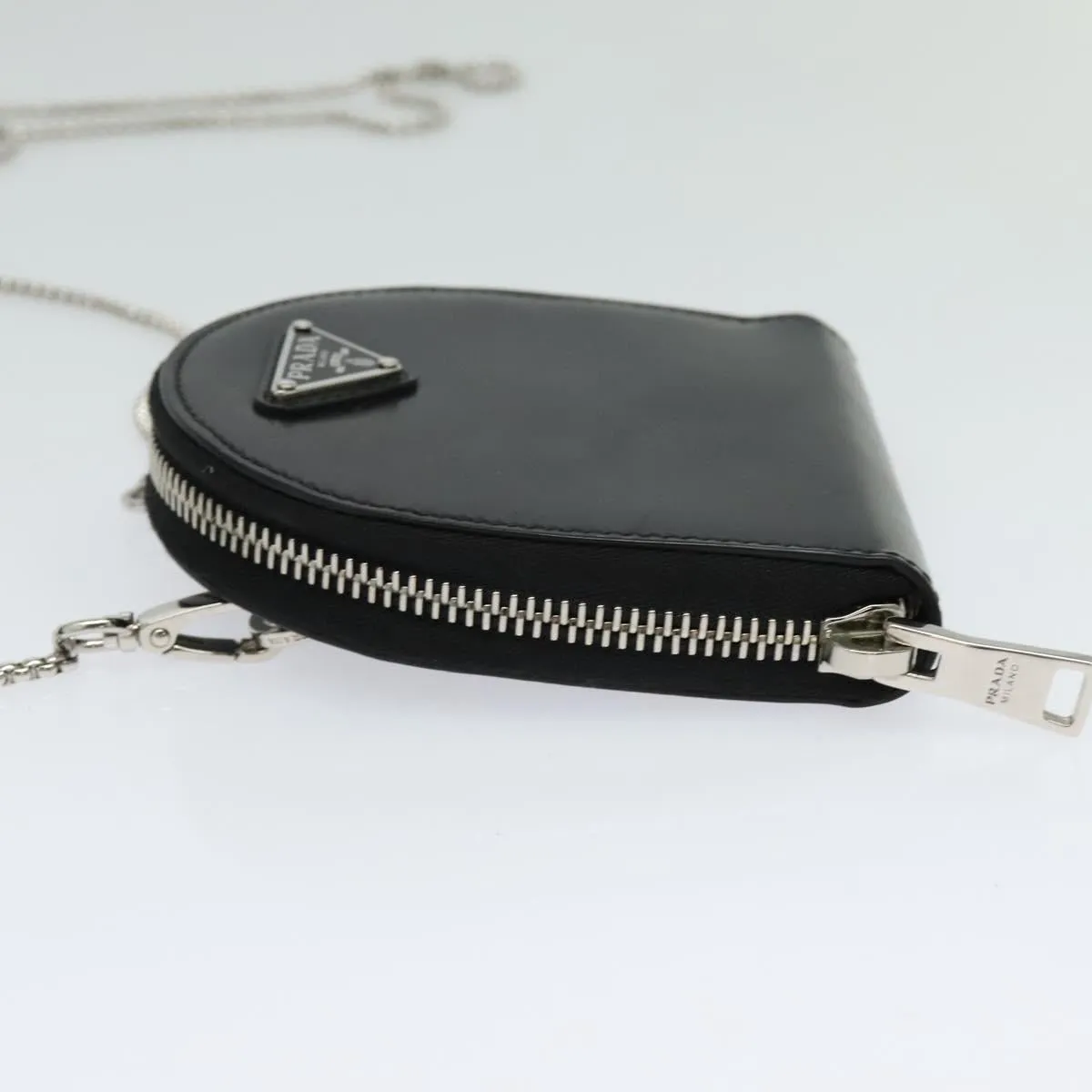 Prada Odette Leather Clutch Bag (Pre-Owned)
