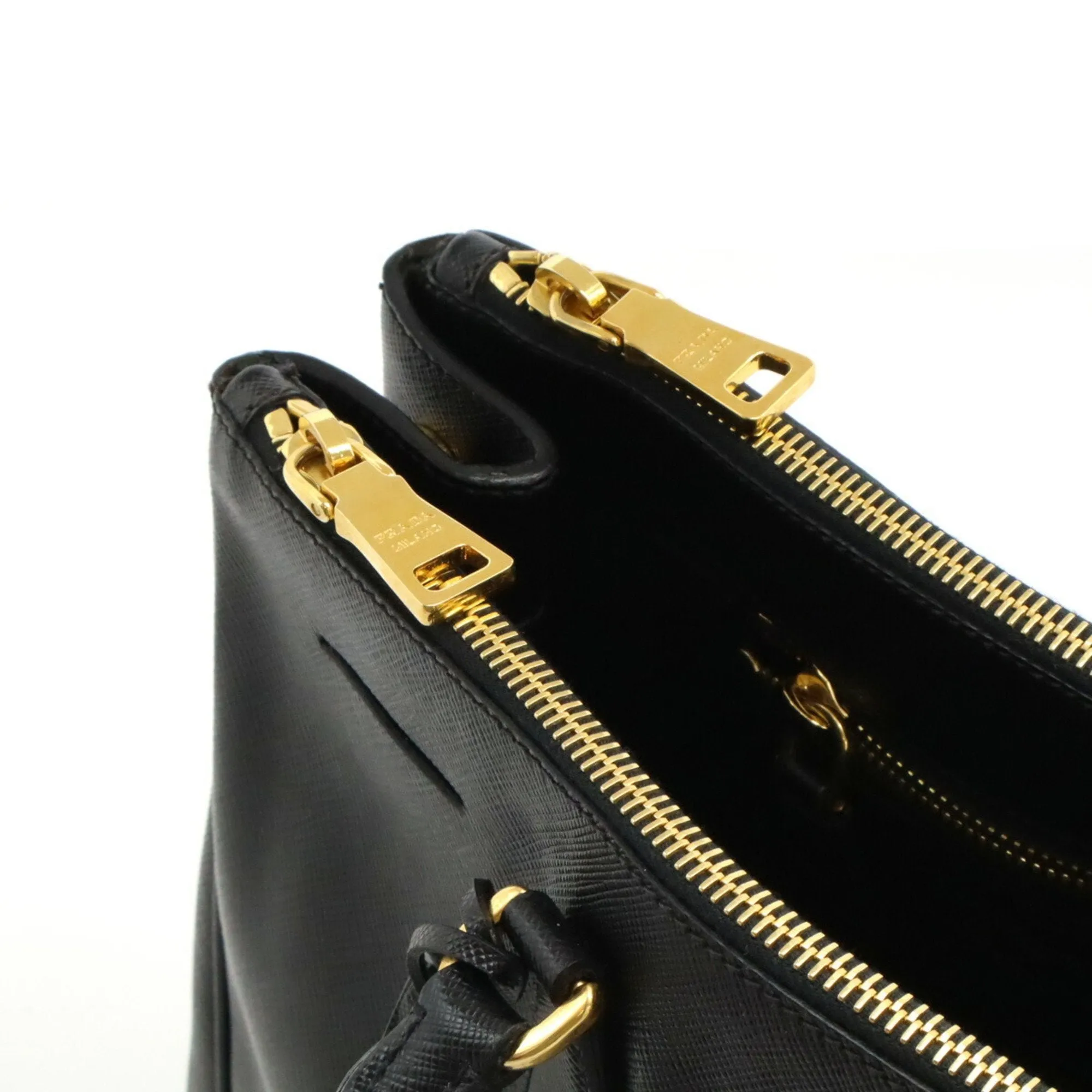 Prada Saffiano  Leather Handbag Tote Bag (Pre-Owned)