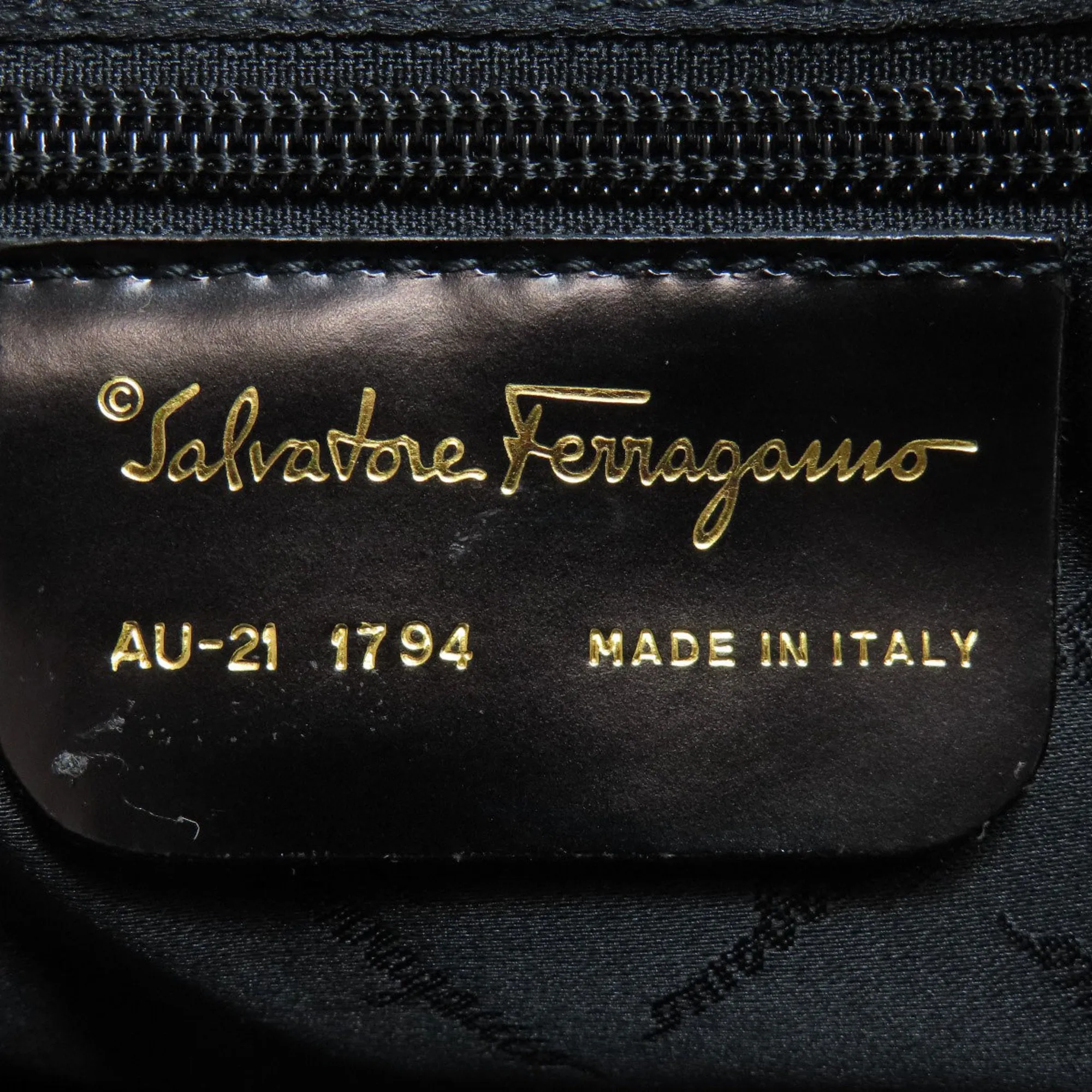 Salvatore Ferragamo  Canvas Handbag (Pre-Owned)