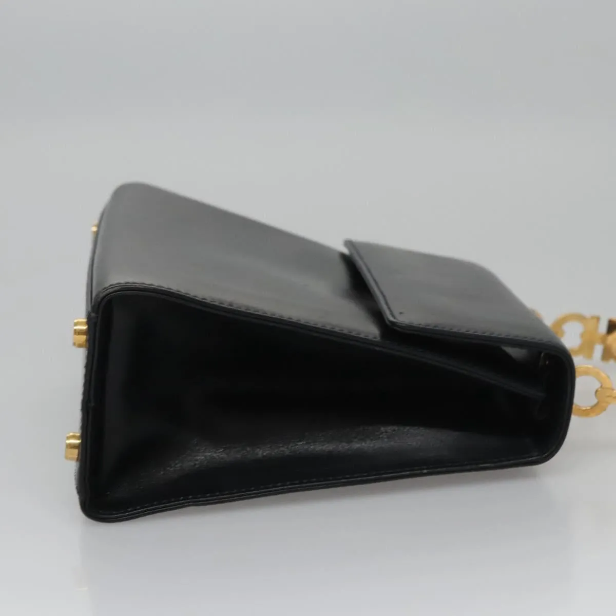 Salvatore Ferragamo Gancini Leather Handbag (Pre-Owned)