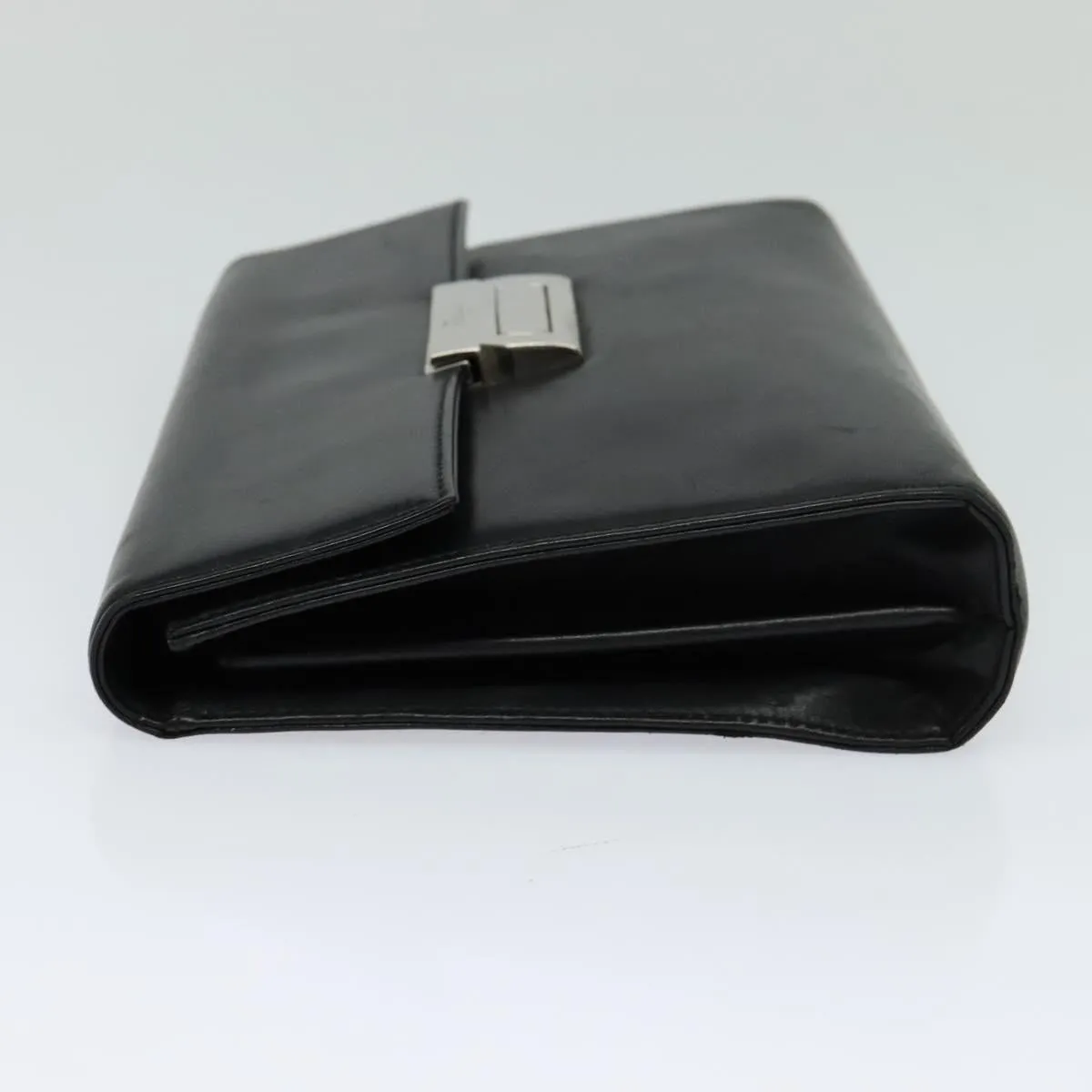 Salvatore Ferragamo Leather Clutch Bag (Pre-Owned)