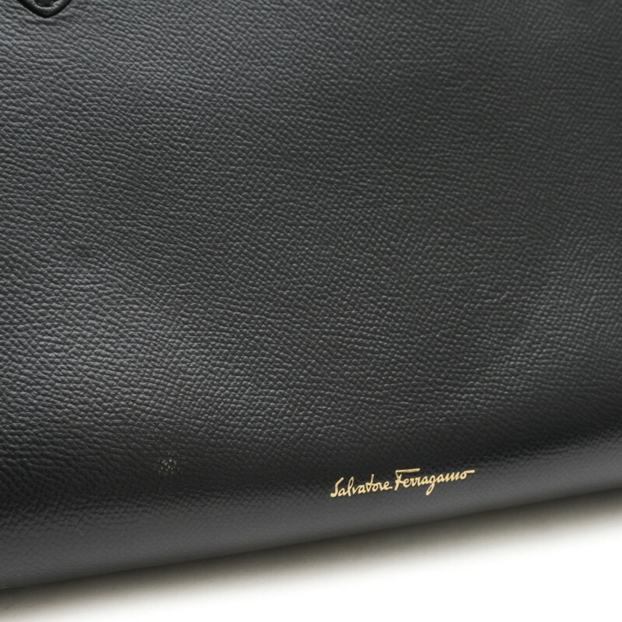 Salvatore Ferragamo Leather Handbag (Pre-Owned)