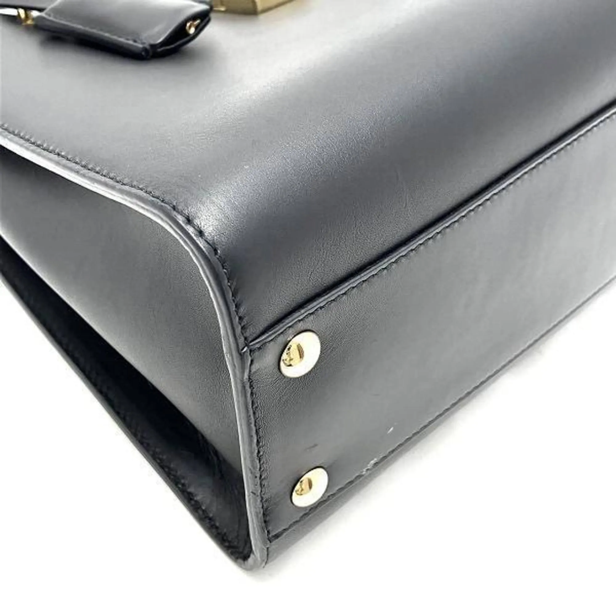 Salvatore Ferragamo  Leather Handbag (Pre-Owned)