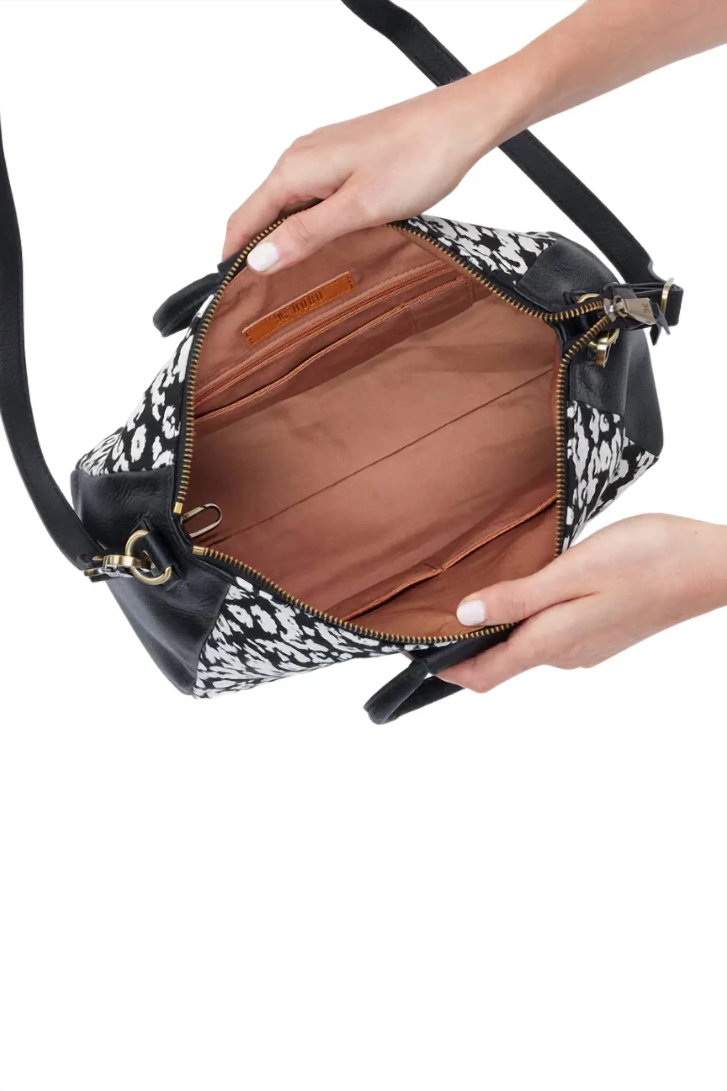 Sheila Medium Satchel Bag In Black & White Leopard