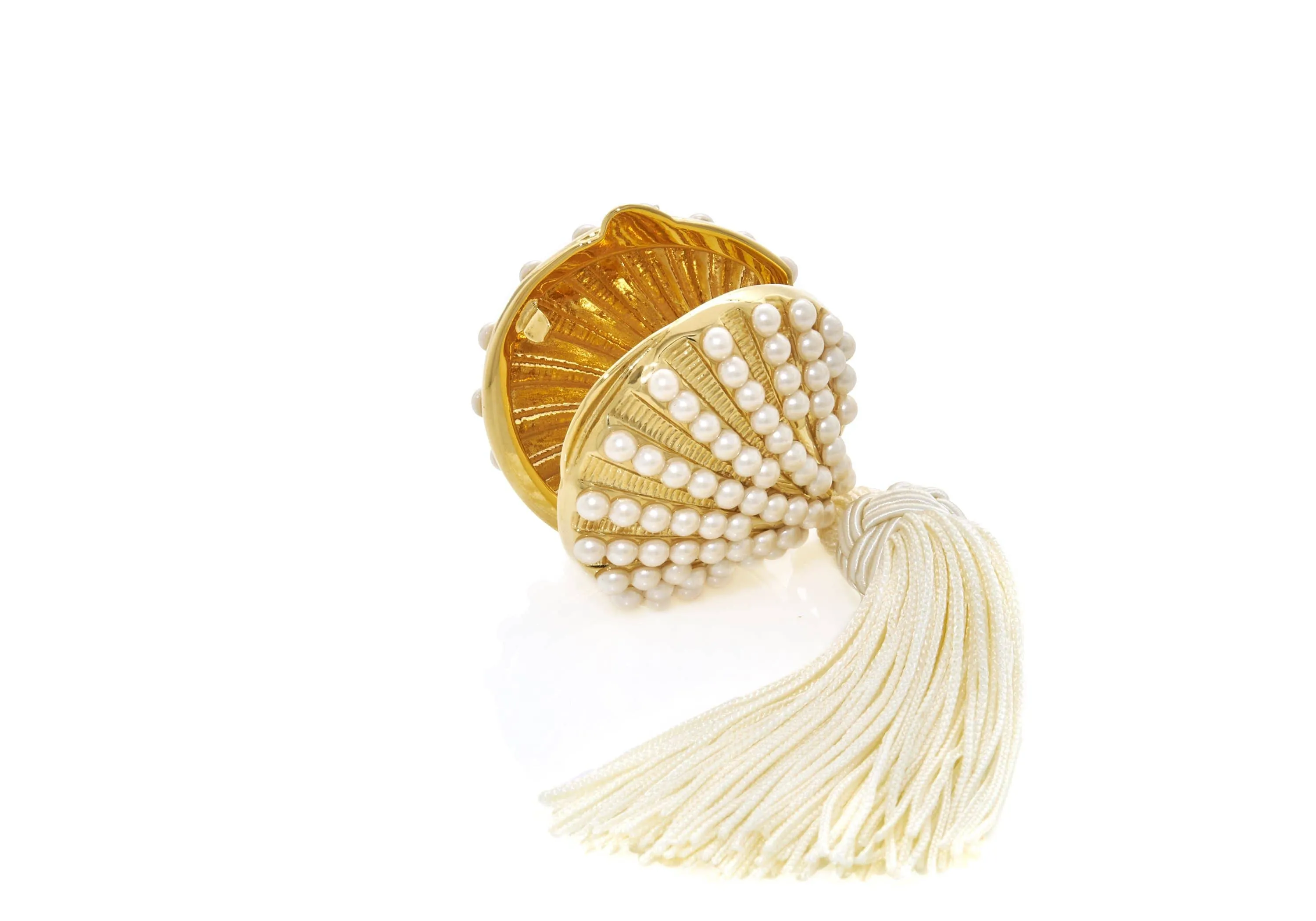 Shell Pillbox Pearly