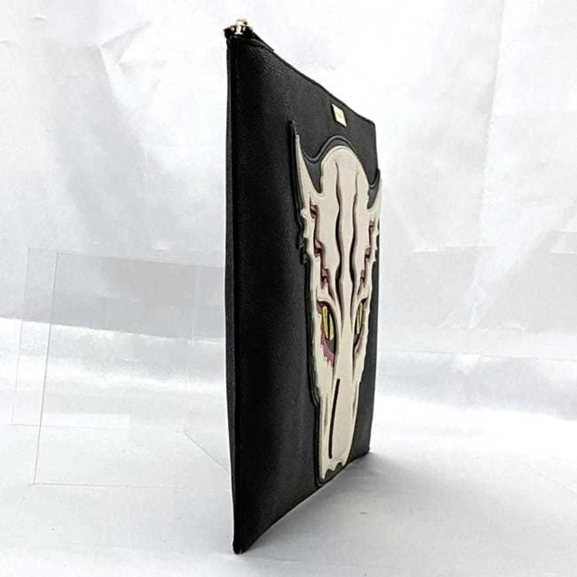Stella Mccartney Leather Clutch Bag (Pre-Owned)