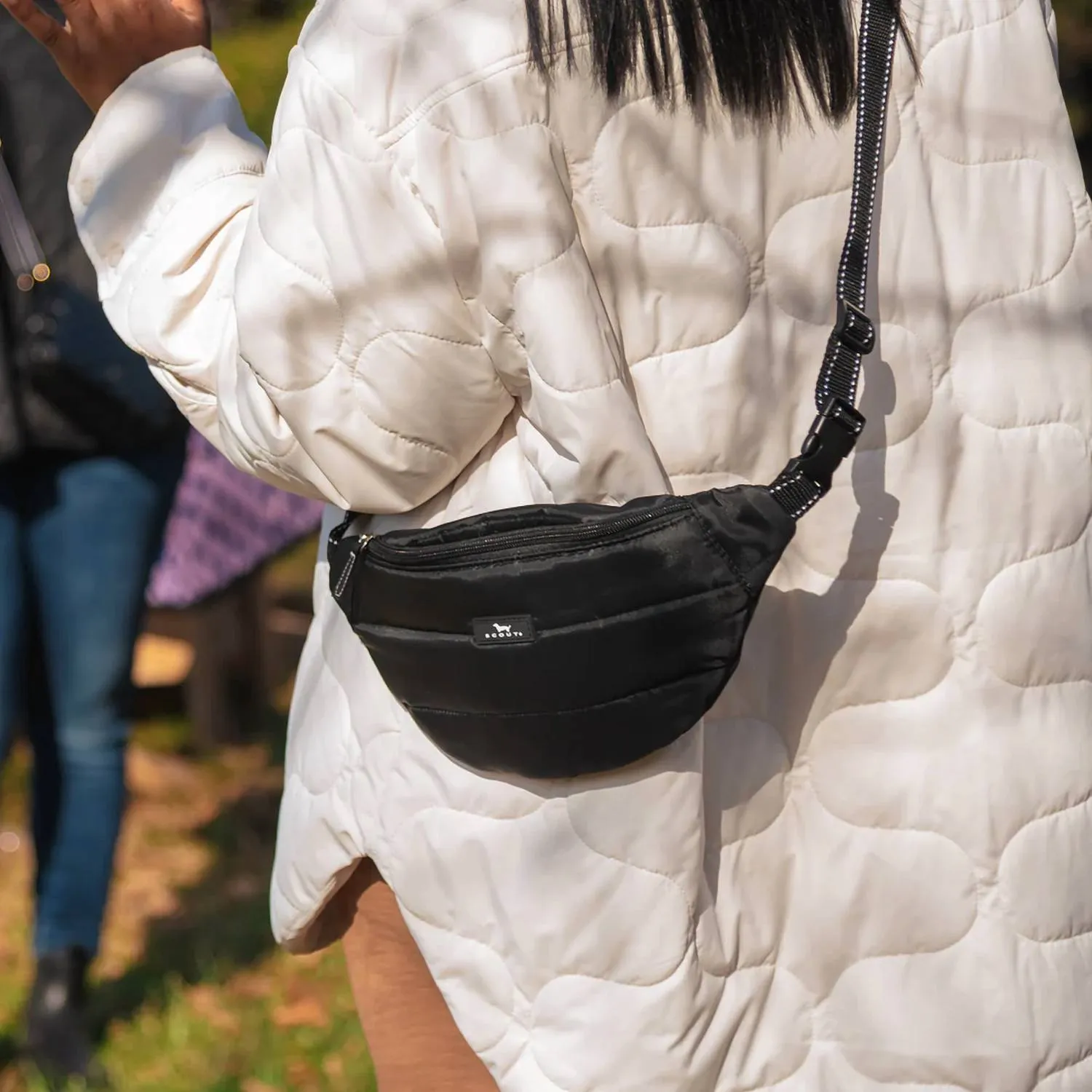 Sun Belt Puffer Bag In Black