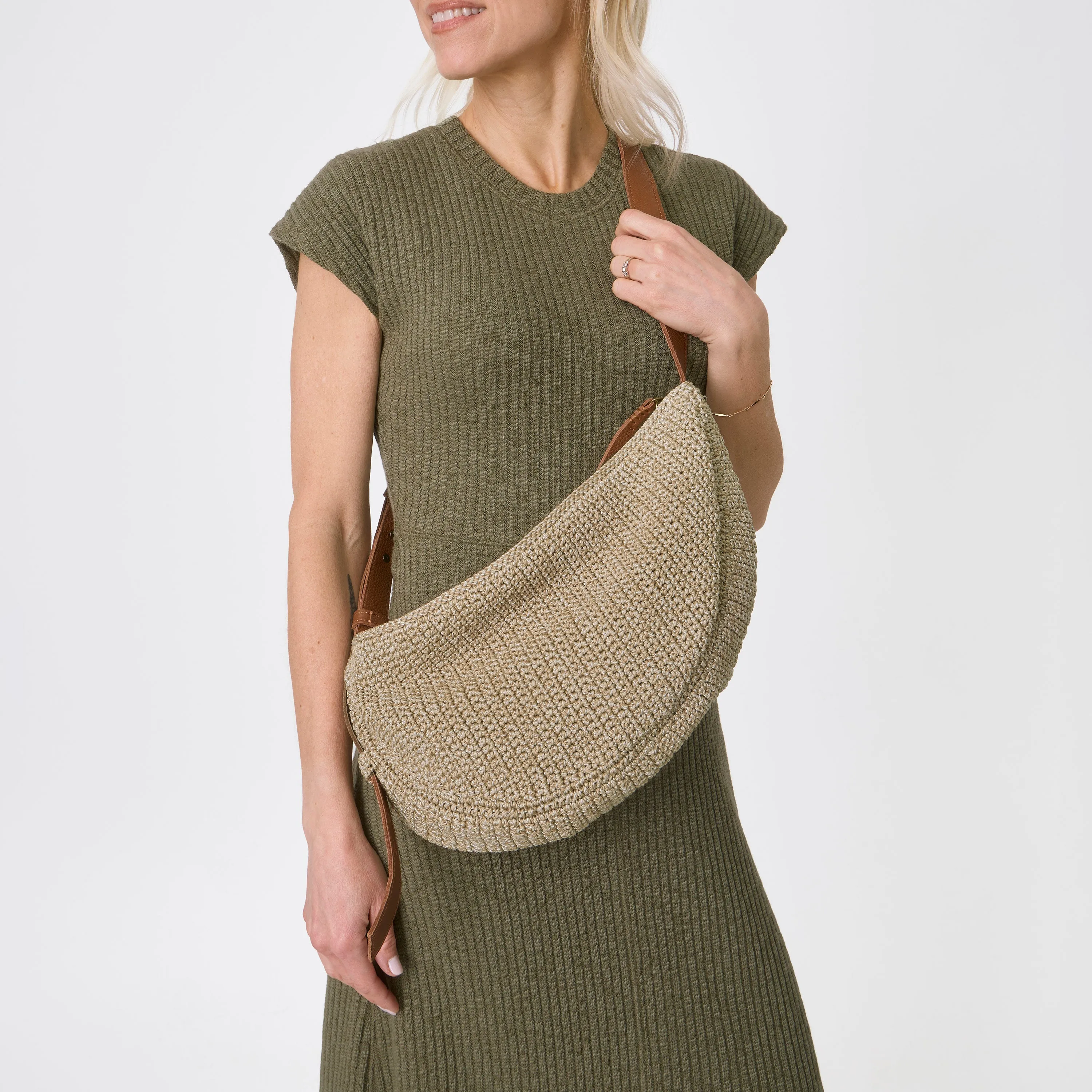 Tess Large Sling Bag