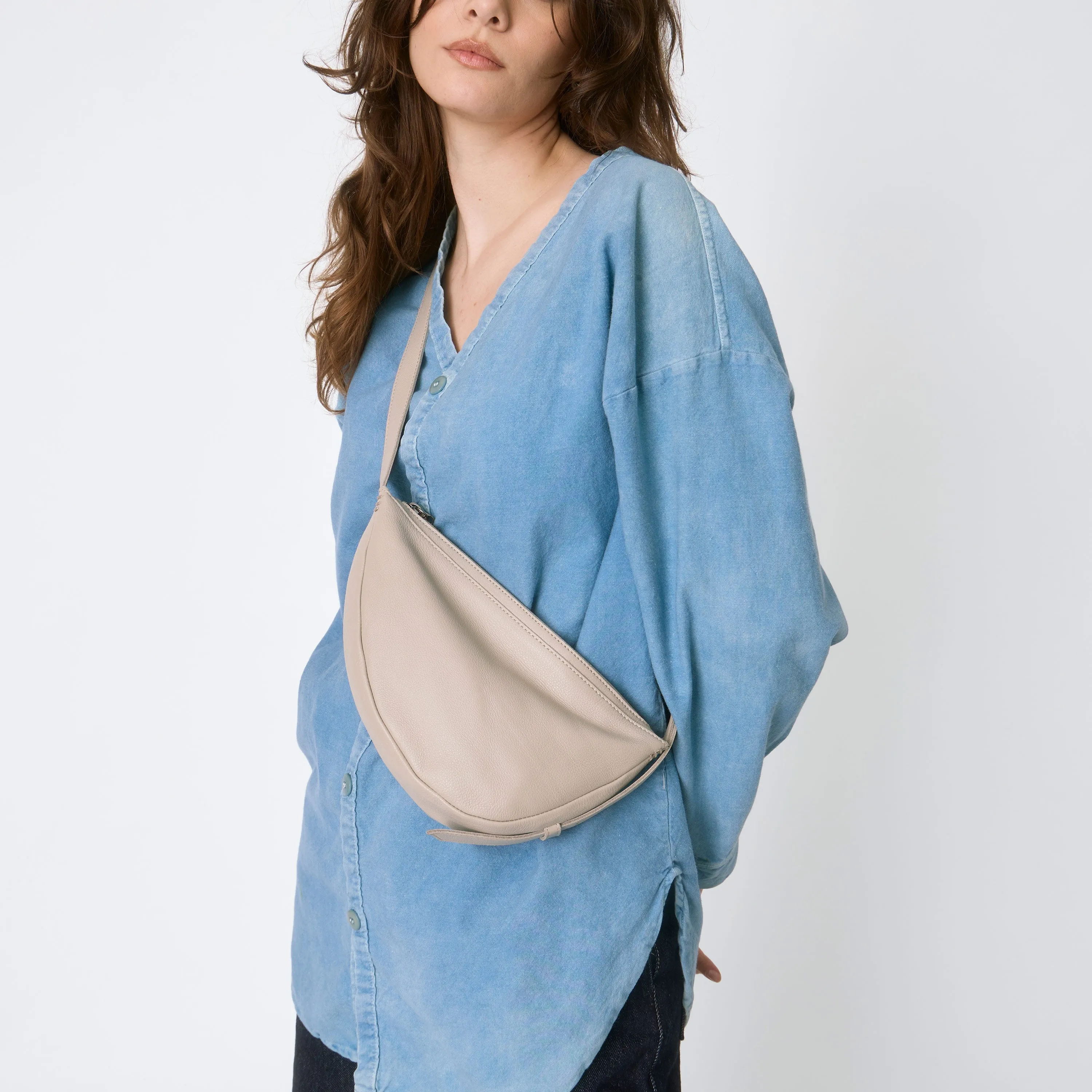 Tess Sling Bag