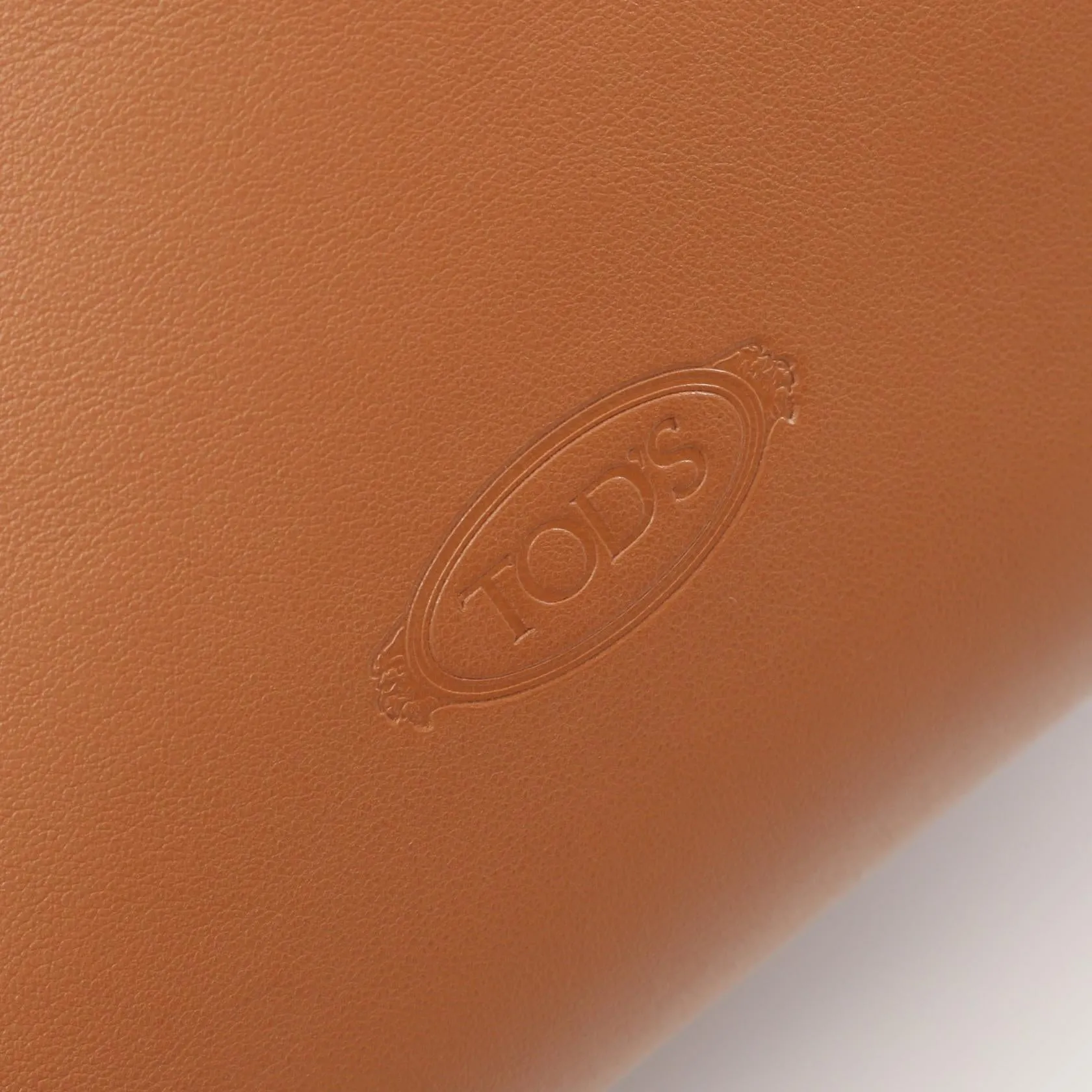 Tod's Leather Handbag Brown