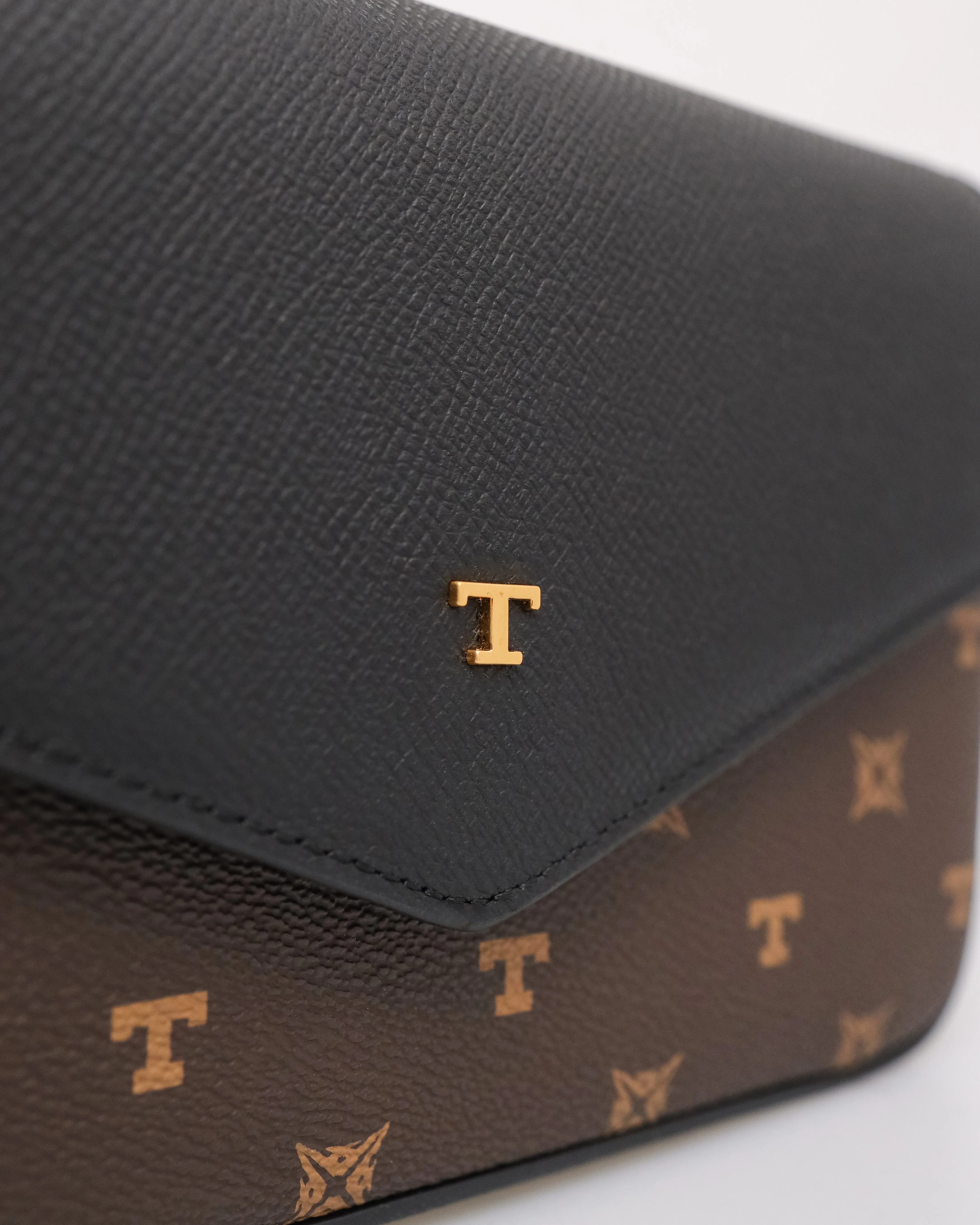 Tomaz BL259 Monogram Ladies Boxy Bags