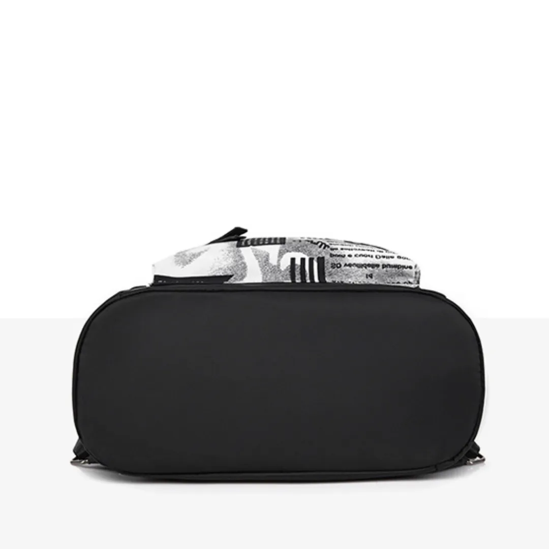 Trendy Contrast Oxford Cloth Lightweight Travel Backpack