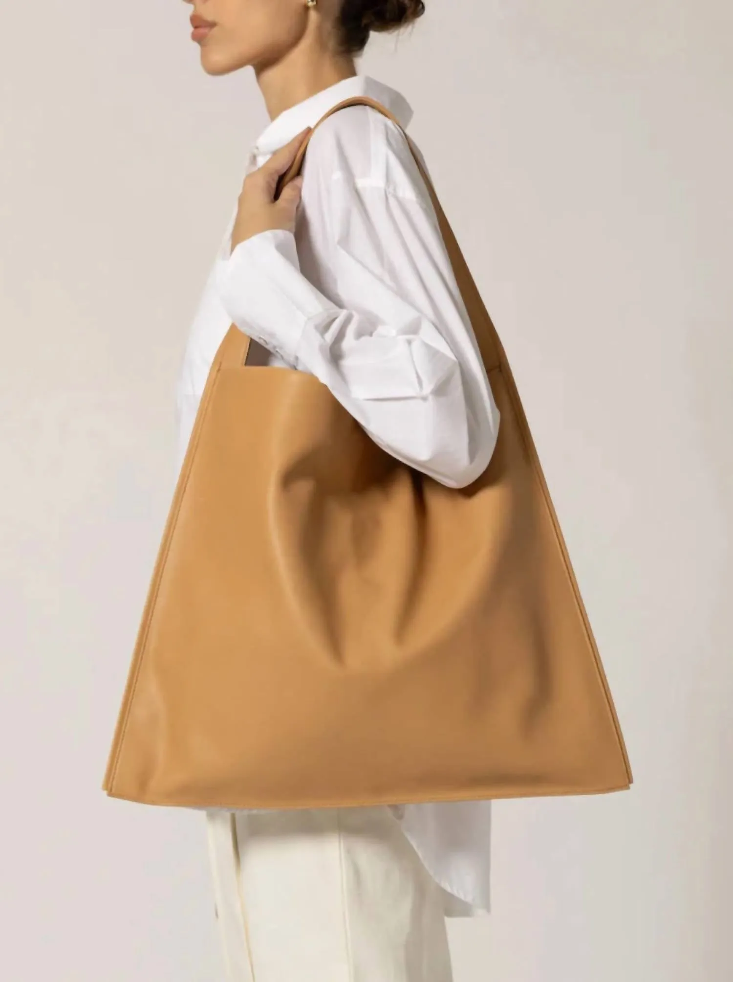 Women's Ariadne Tote Bag In Tan