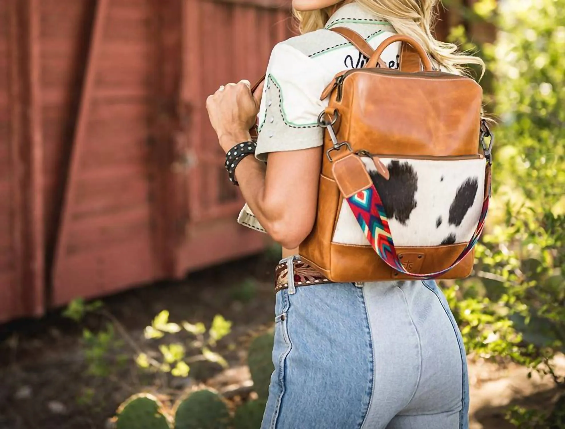 Women's Cowhide Basic Bliss Backpack In Tan/natural