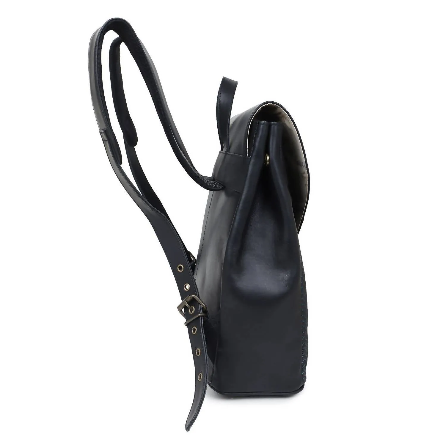 Women's Snake Backpack In Black Snake