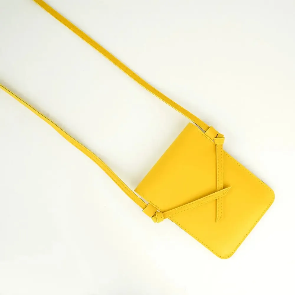 Yellow Smartphone Pouch 560